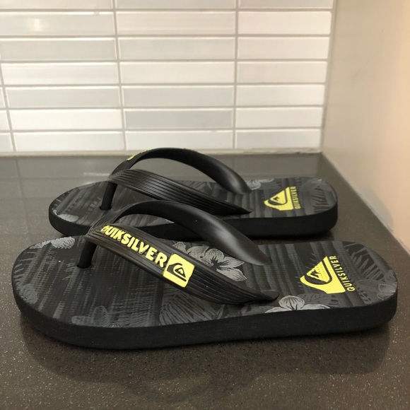 Quiksilver boys flipflops - Picture 2 of 9